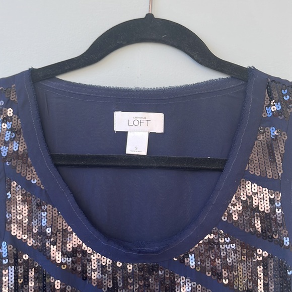 Ann Taylor Loft sequinned Navy tank. Worn once - Picture 3 of 6